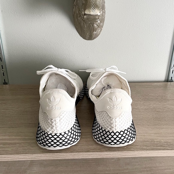📦SOLD📦Mens Adidas Deerupt Cloud White Core Black Size 11.5 Style# B41767 - Picture 4 of 5